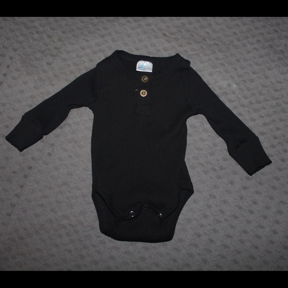 3m Henley onsie - Picture 2 of 2